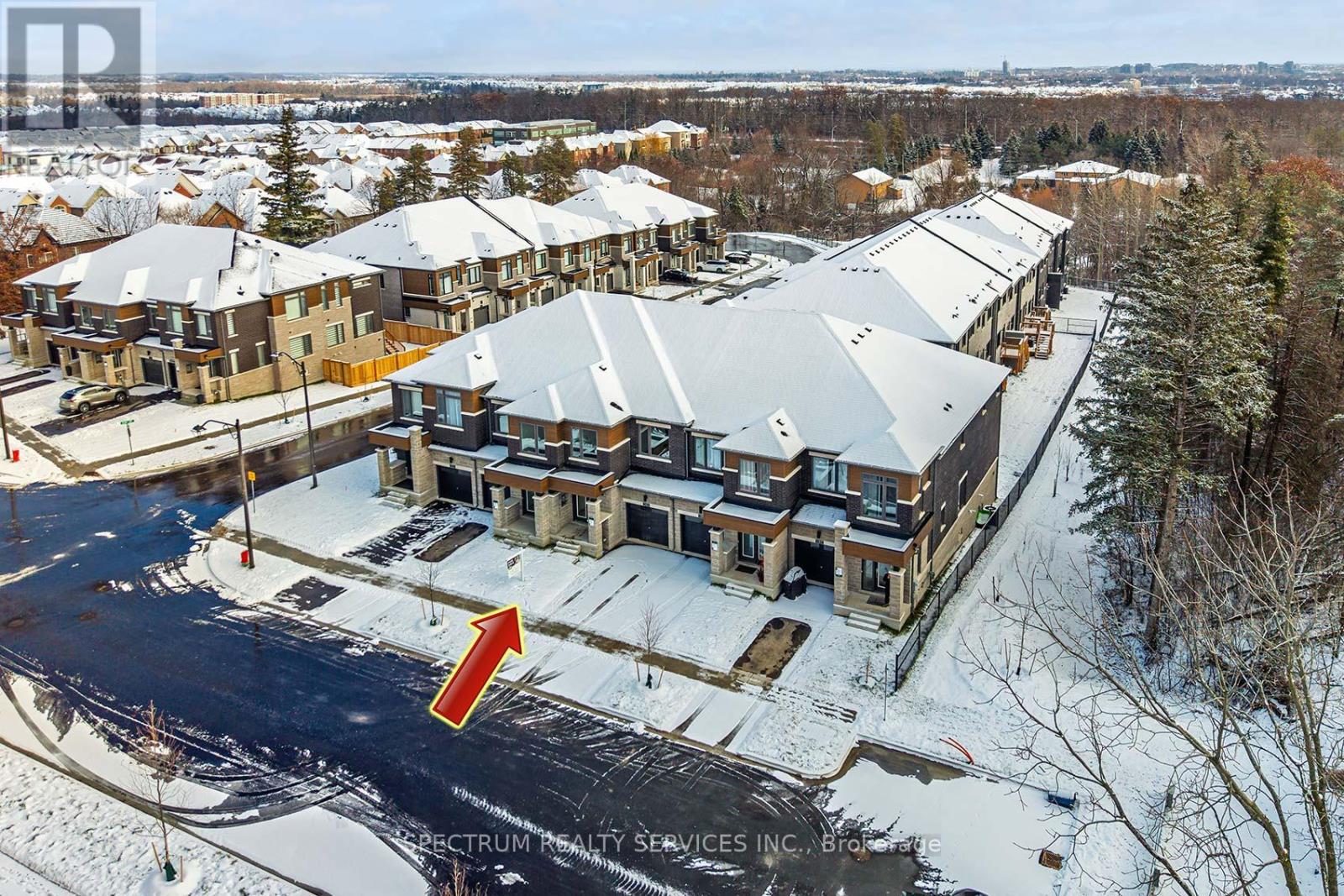 203 Grand Trunk Avenue, Vaughan, Ontario  L6A 5E5 - Photo 5 - N12596658