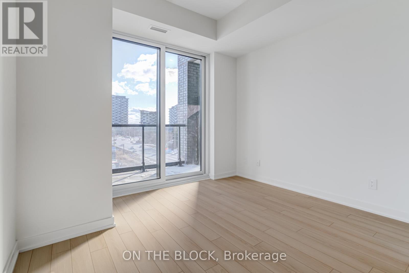 507 - 3071 Trafalgar Road, Oakville, Ontario  L6H 8C6 - Photo 13 - W12606618