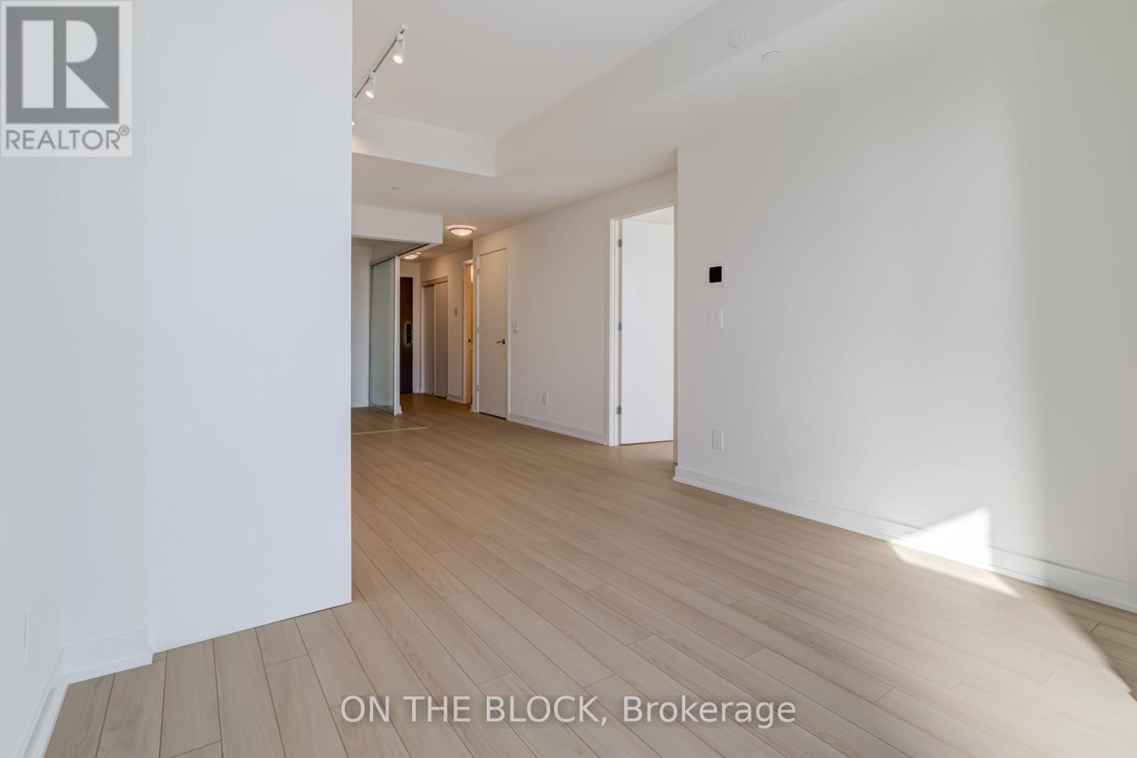 507 - 3071 Trafalgar Road, Oakville, Ontario  L6H 8C6 - Photo 15 - W12606618