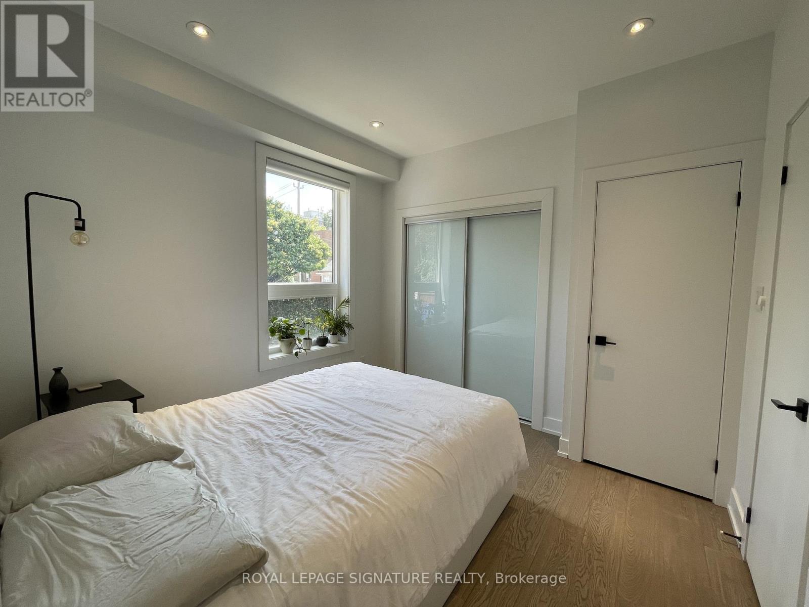 Back - 17 Claremont Street, Toronto, Ontario  M6J 2M3 - Photo 10 - C12680136