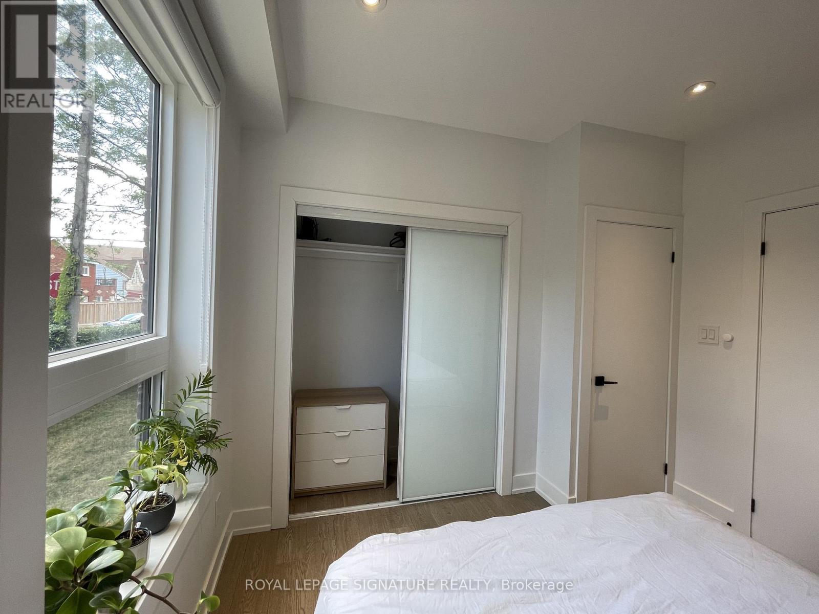 Back - 17 Claremont Street, Toronto, Ontario  M6J 2M3 - Photo 11 - C12680136