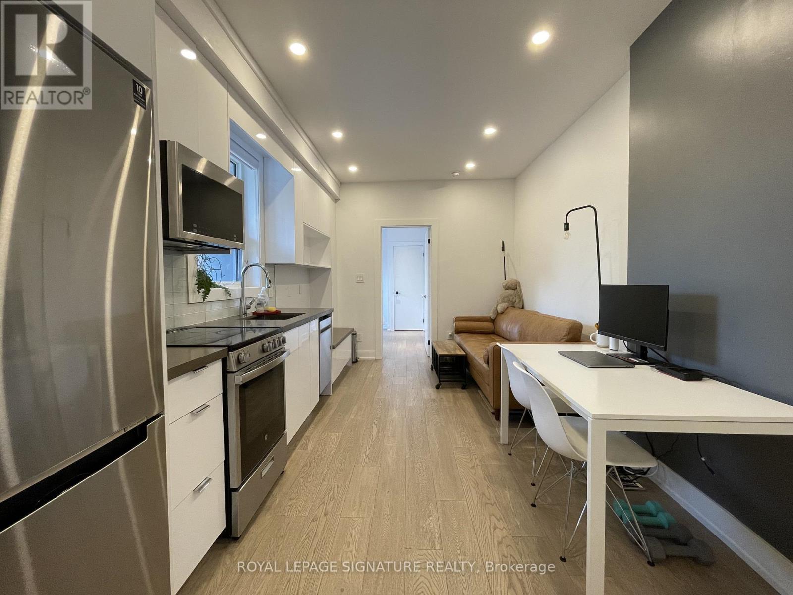 Back - 17 Claremont Street, Toronto, Ontario  M6J 2M3 - Photo 7 - C12680136