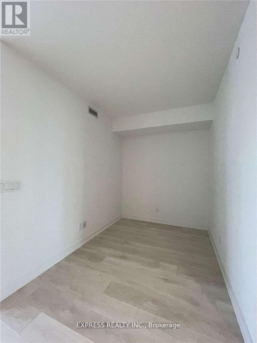 2007 - 501 Yonge Street, Toronto, Ontario  M4Y 0G8 - Photo 8 - C12680210