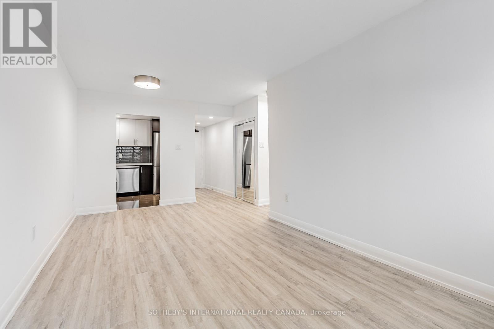 821 - 191 Sherbourne Street, Toronto, Ontario  M5A 3X1 - Photo 4 - C12680362