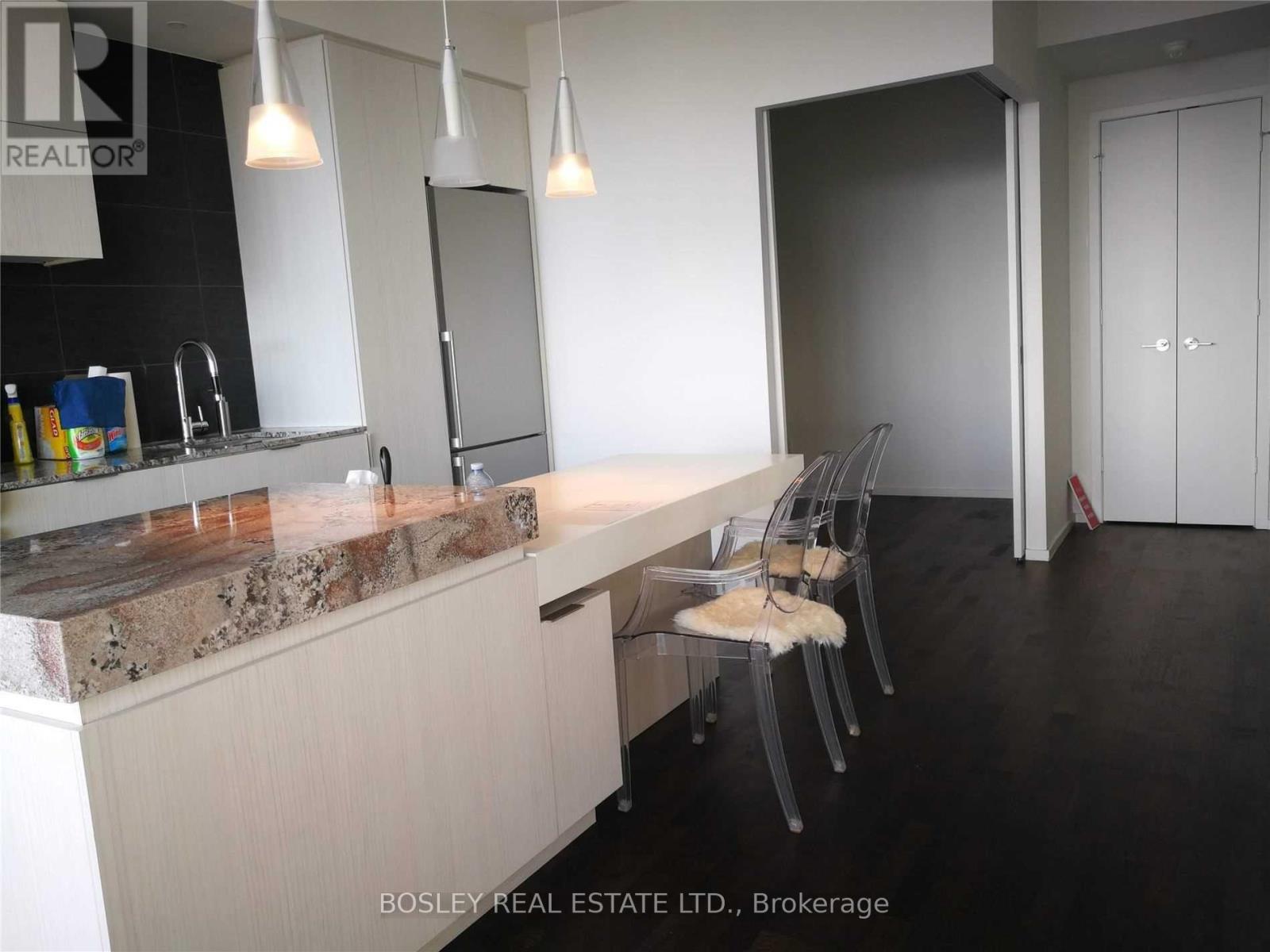 3403 - 101 Charles Street E, Toronto, Ontario  M4Y 1V2 - Photo 11 - C12680392