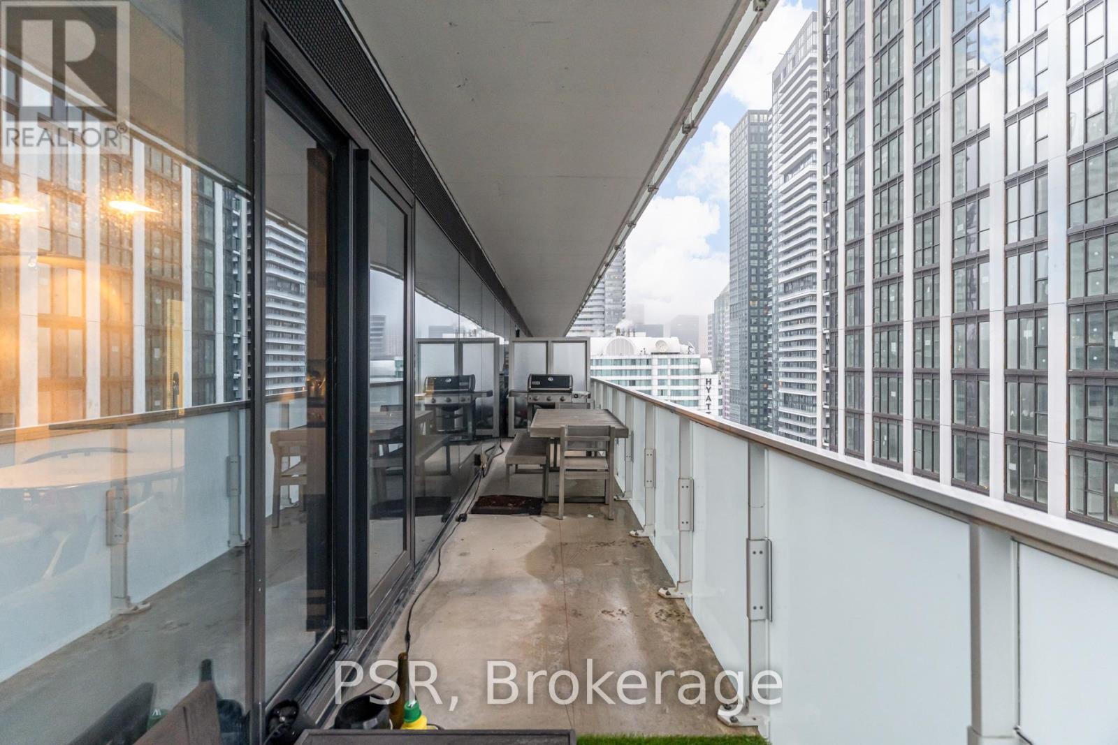 2002 - 11 Charlotte Street, Toronto, Ontario  M5V 0M6 - Photo 16 - C12680400