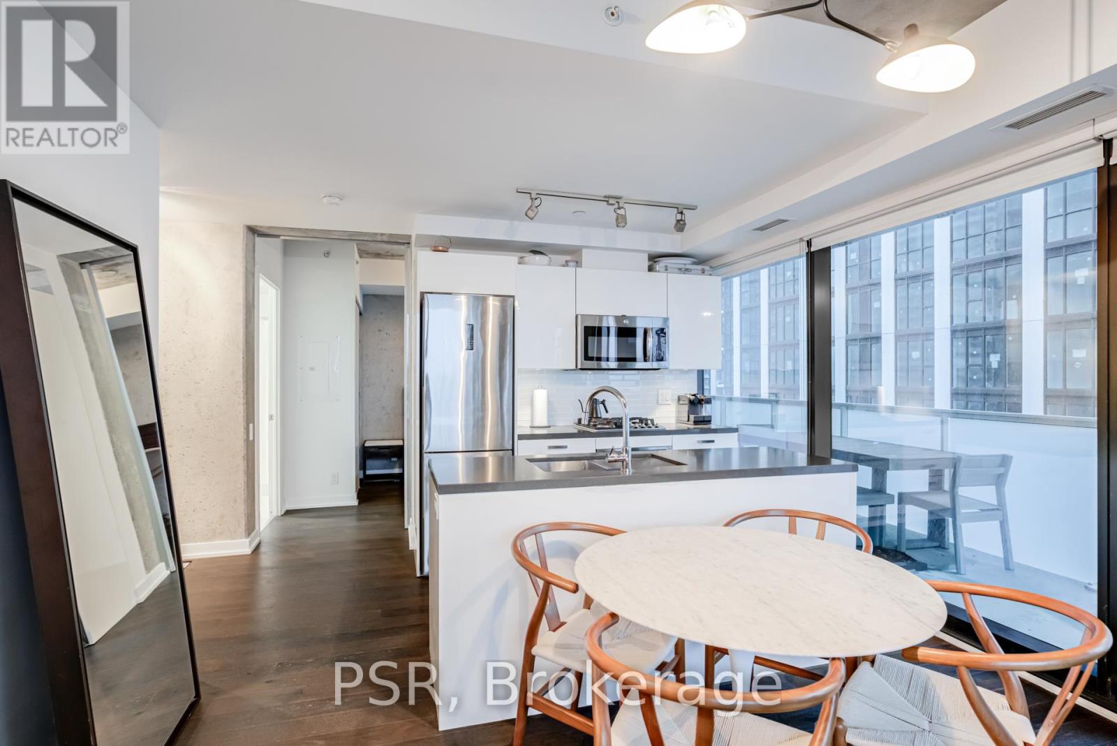 2002 - 11 Charlotte Street, Toronto, Ontario  M5V 0M6 - Photo 5 - C12680400