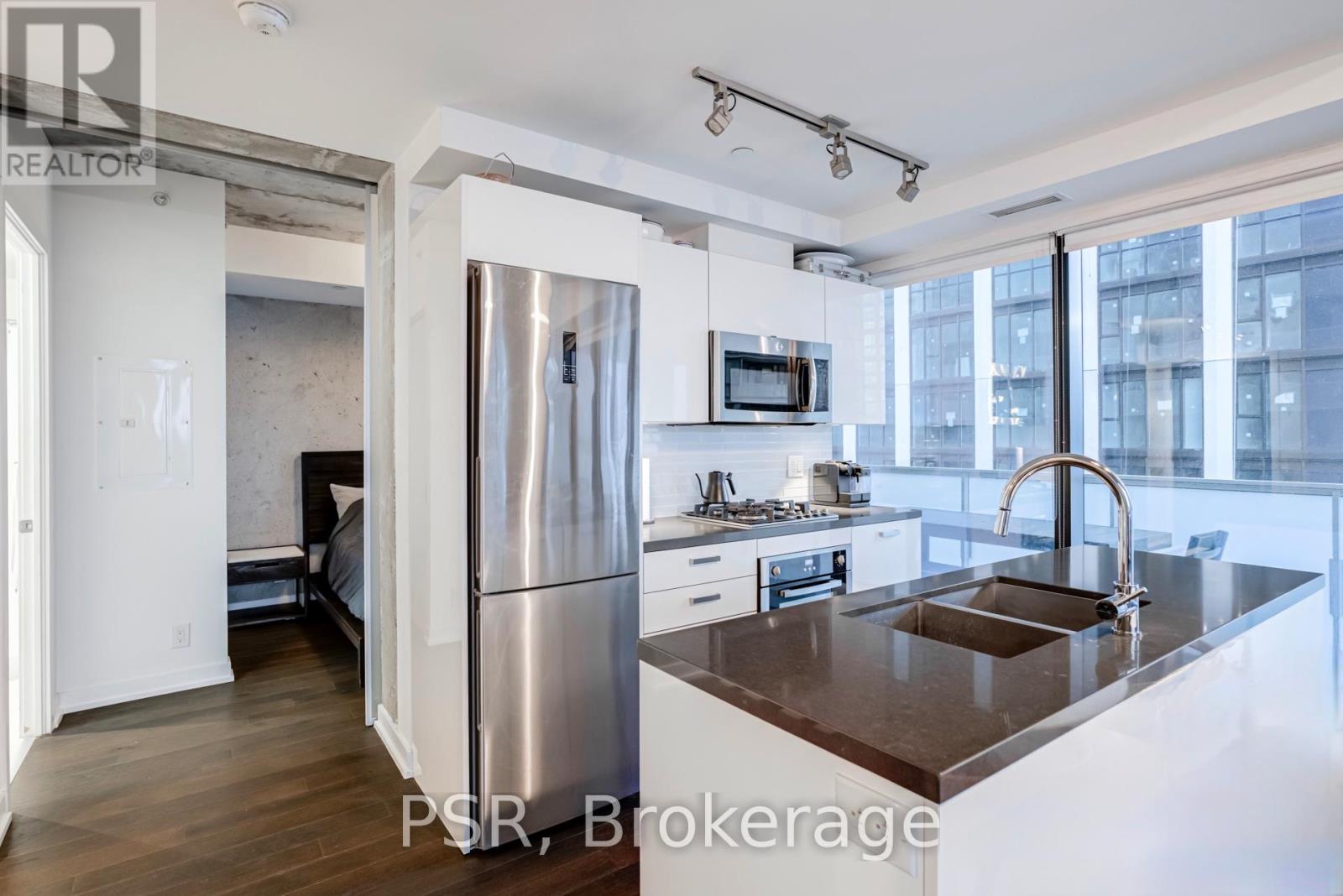 2002 - 11 Charlotte Street, Toronto, Ontario  M5V 0M6 - Photo 6 - C12680400