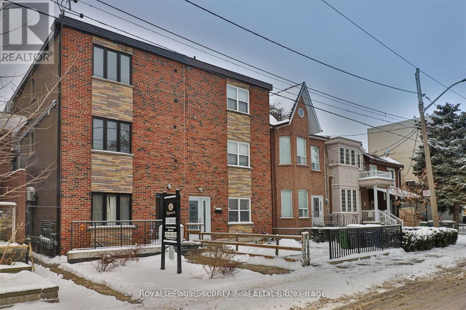 2 - 62 Lippincott Street, Toronto, Ontario  M5T 2R5 - Photo 23 - C12680416