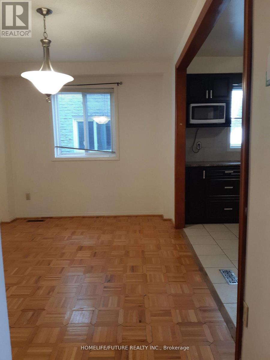 85 Halfmoon Square, Toronto, Ontario  M1C 3V2 - Photo 5 - E12680258