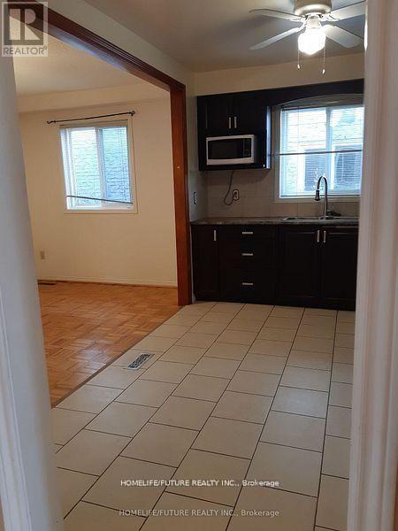 85 Halfmoon Square, Toronto, Ontario  M1C 3V2 - Photo 6 - E12680258