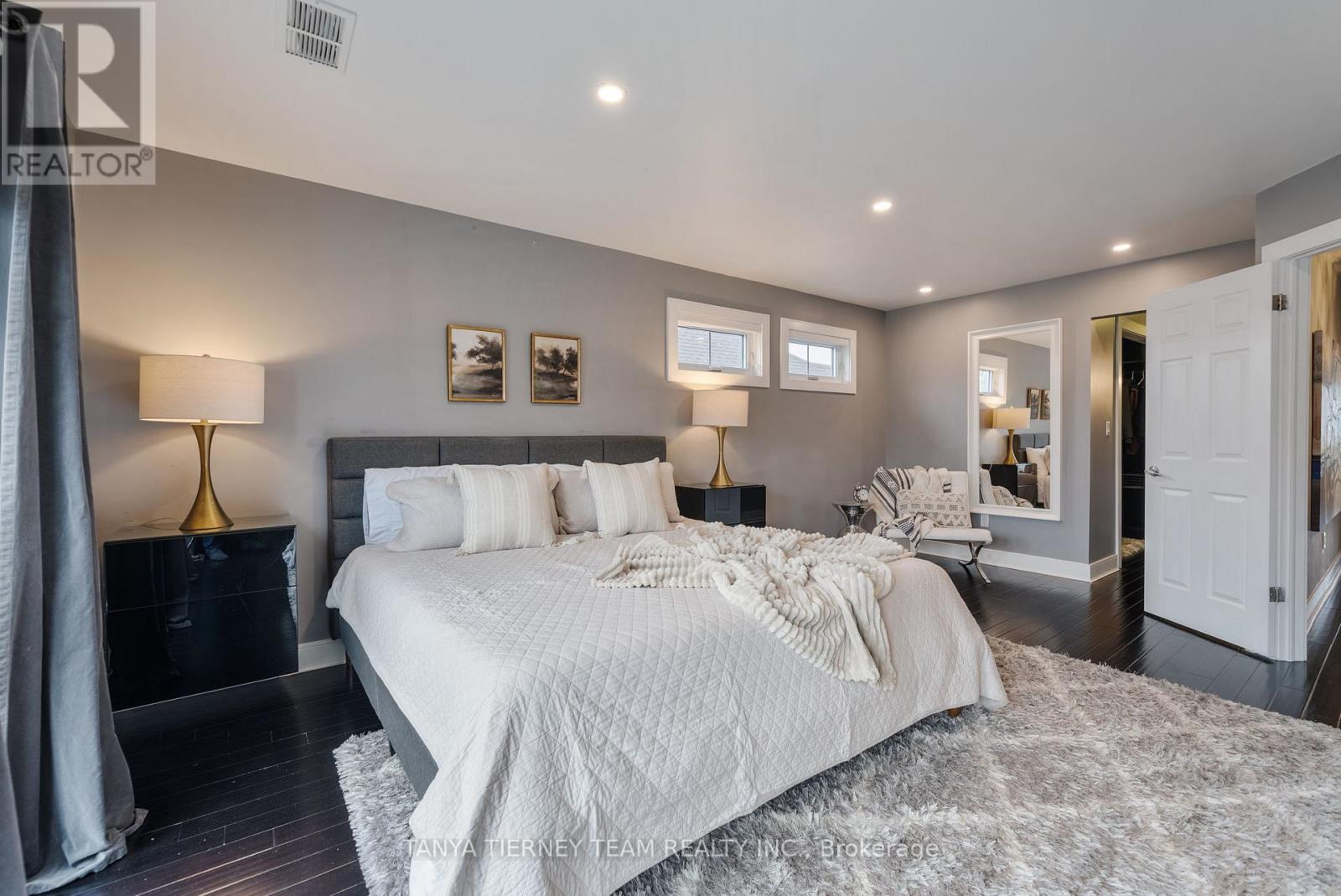 1 Centre Street W, Whitby, Ontario  L1M 1C1 - Photo 21 - E12680316