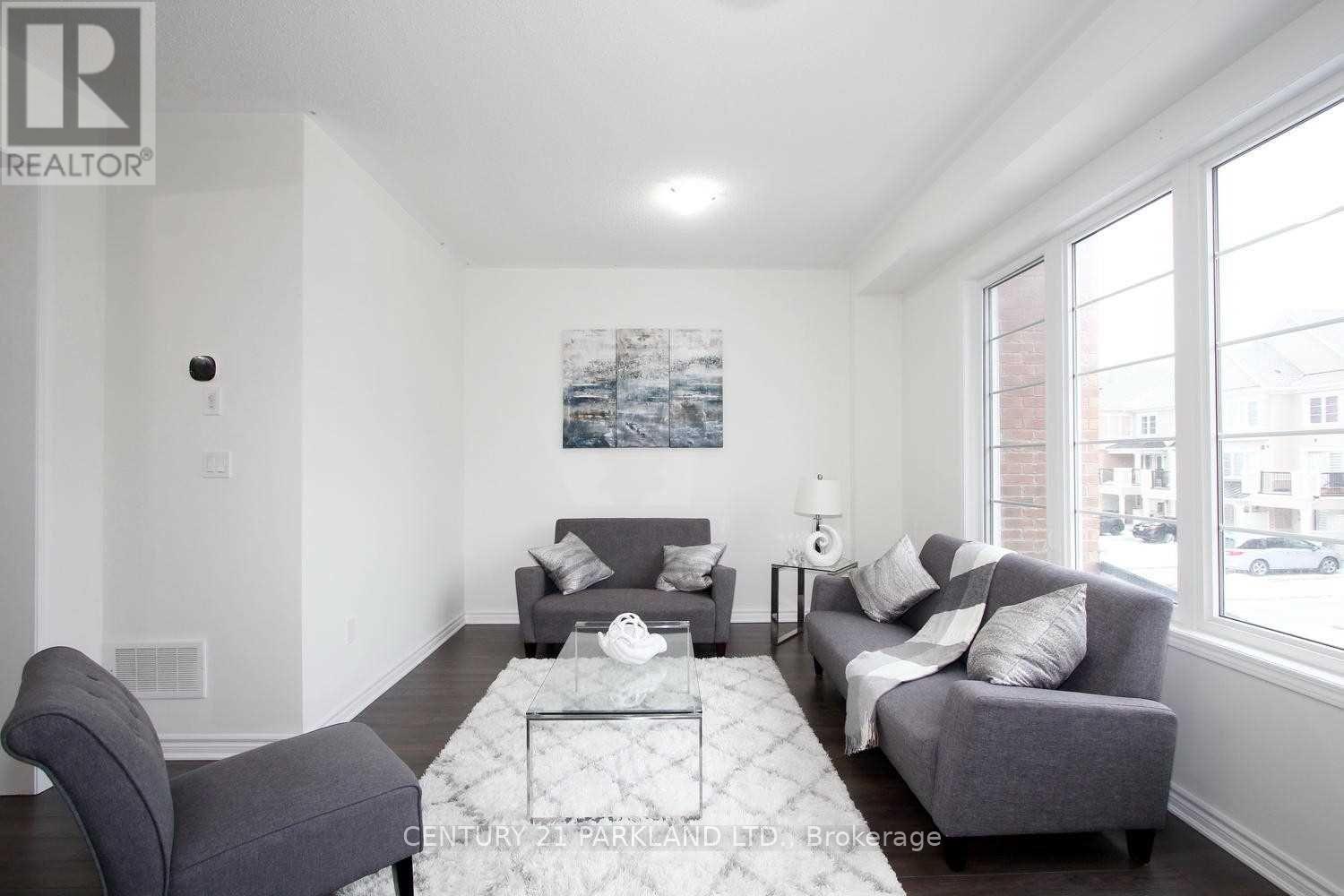 39 Fusilier Drive, Toronto, Ontario  M1L 0J4 - Photo 7 - E12680344