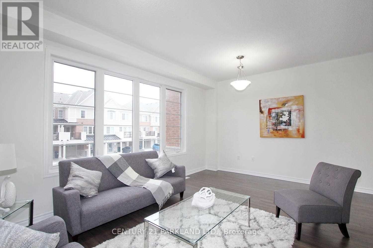 39 Fusilier Drive, Toronto, Ontario  M1L 0J4 - Photo 8 - E12680344