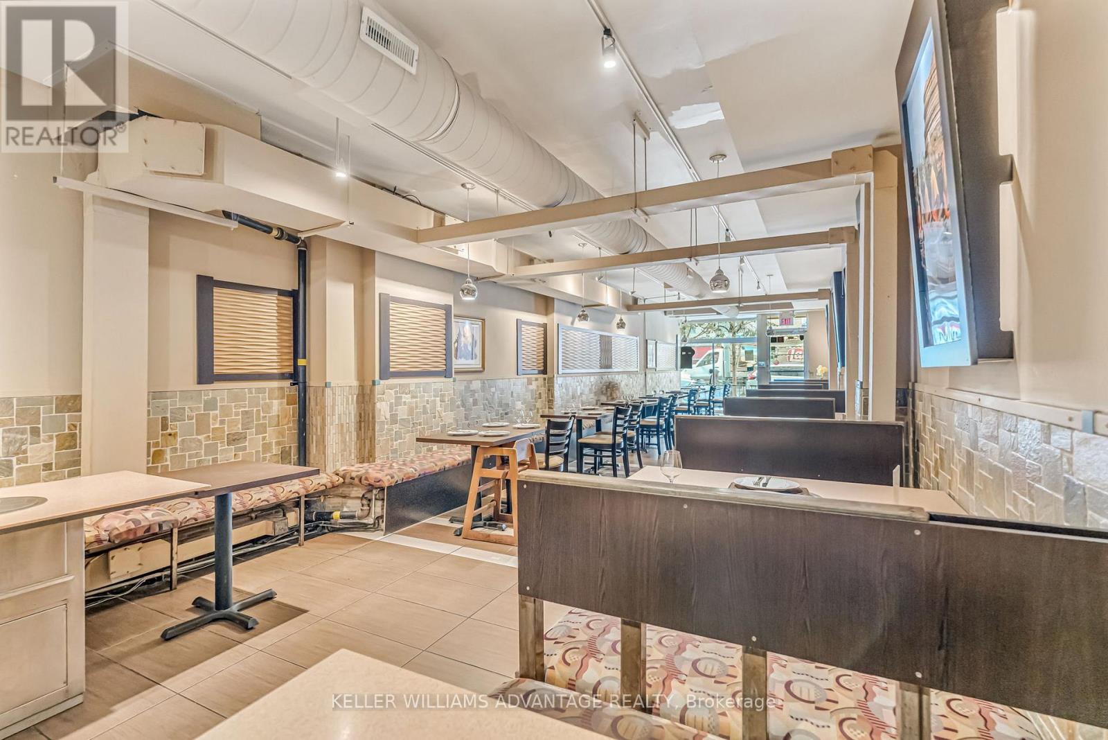 471 Danforth Avenue, Toronto, Ontario  M4K 1P1 - Photo 11 - E12680350