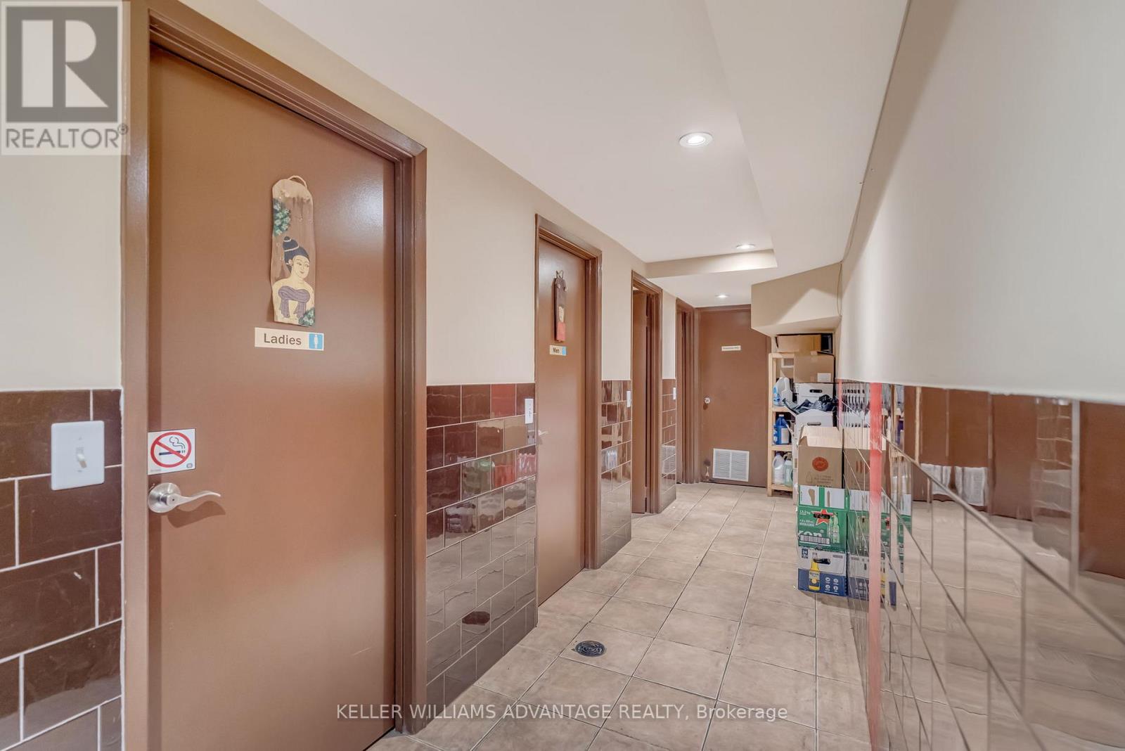 471 Danforth Avenue, Toronto, Ontario  M4K 1P1 - Photo 14 - E12680350