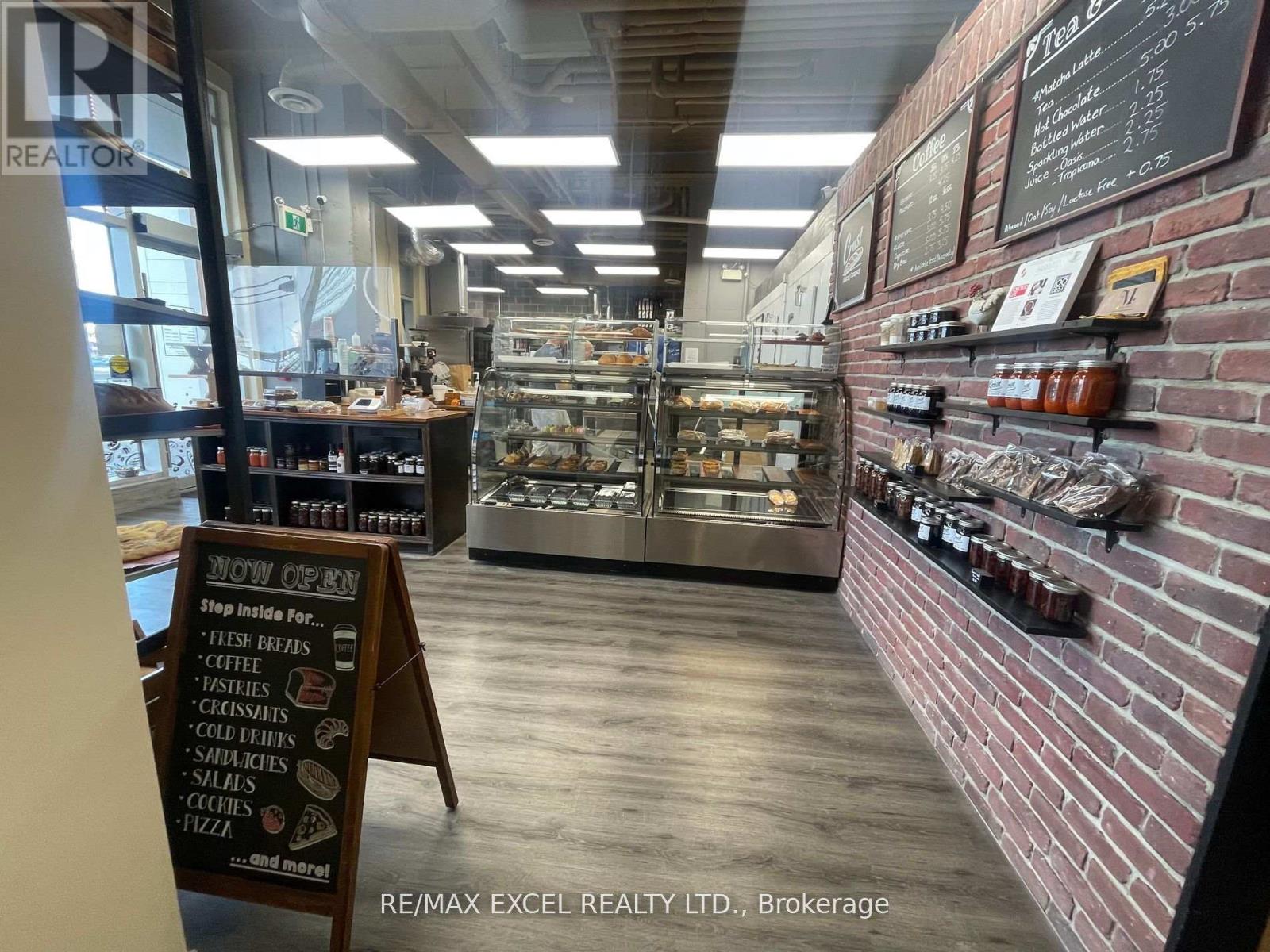 B1 - 9610 Yonge Street, Richmond Hill, Ontario  L4C 1V6 - Photo 5 - N12680178