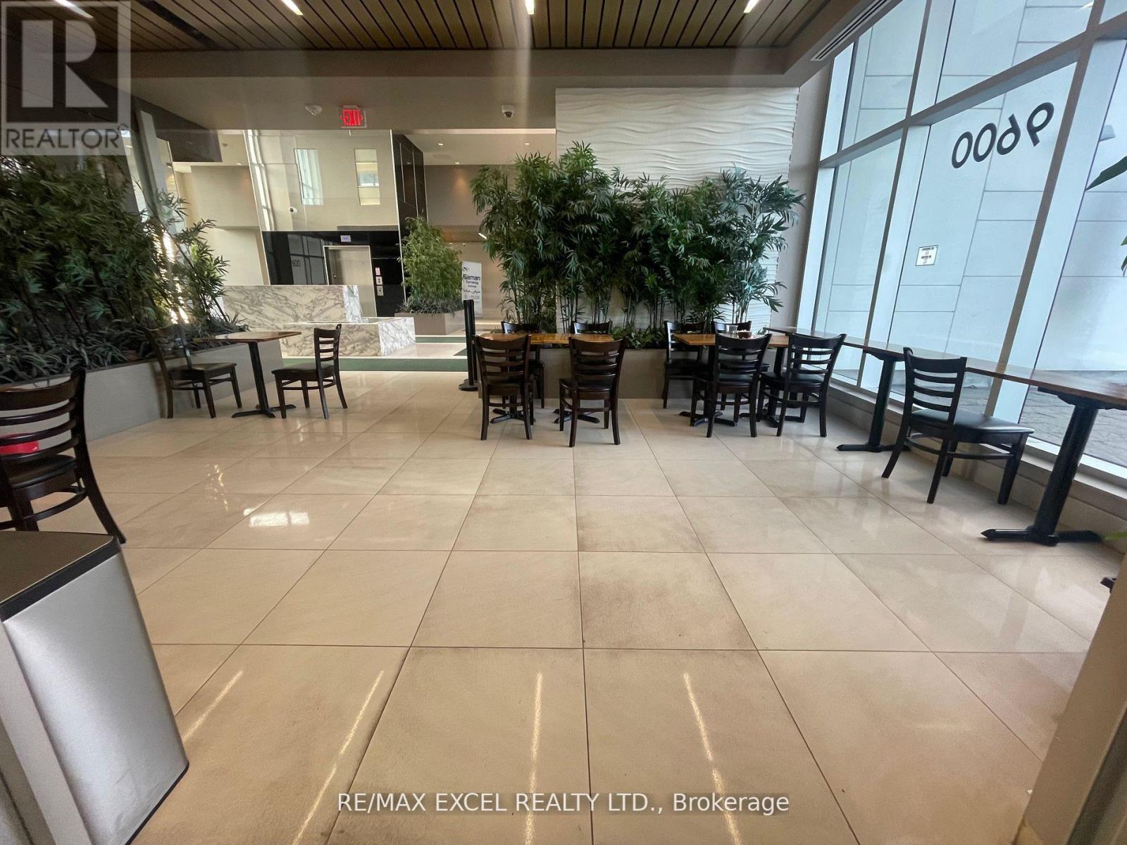 B1 - 9610 Yonge Street, Richmond Hill, Ontario  L4C 1V6 - Photo 6 - N12680178