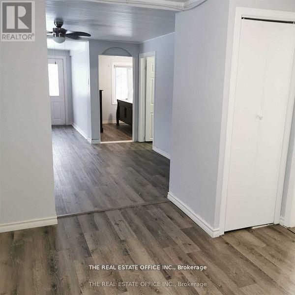 1274 Killarney Beach Road, Innisfil (Lefroy), Ontario  L0L 1W0 - Photo 8 - N12680214