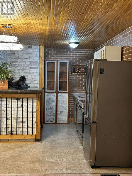 Main - 265 Pasadena Drive, Georgina, Ontario  L4P 2Z1 - Photo 11 - N12680224