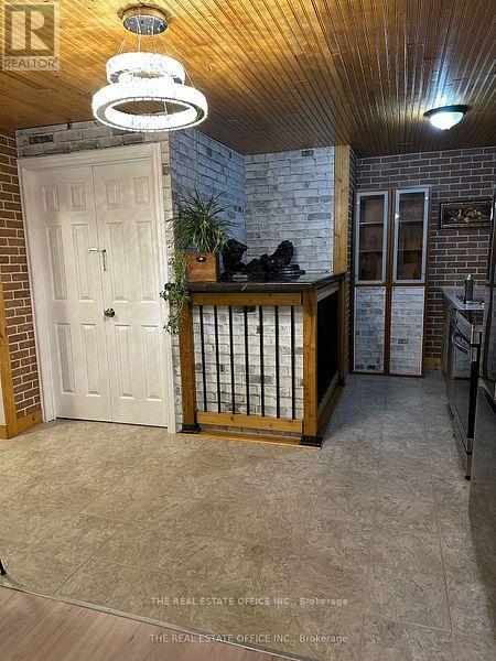 Main - 265 Pasadena Drive, Georgina, Ontario  L4P 2Z1 - Photo 15 - N12680224