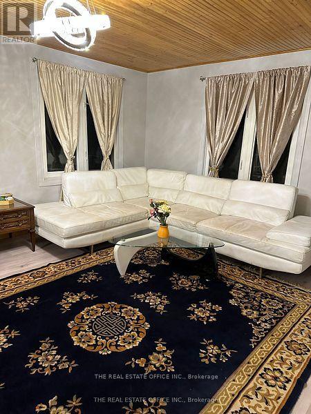 Main - 265 Pasadena Drive, Georgina, Ontario  L4P 2Z1 - Photo 3 - N12680224