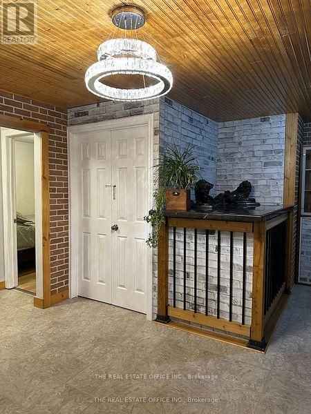 Main - 265 Pasadena Drive, Georgina, Ontario  L4P 2Z1 - Photo 7 - N12680224