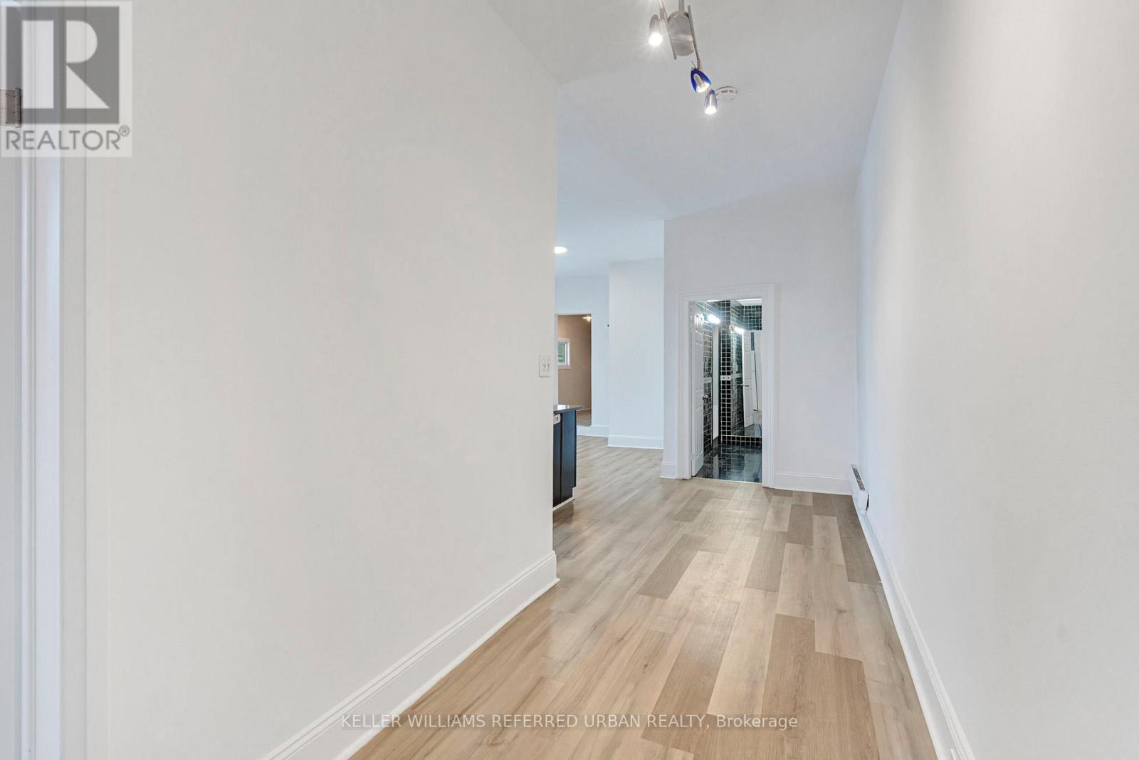 66 Dunlop Street W, Barrie, Ontario  L4N 1A4 - Photo 25 - S12680204