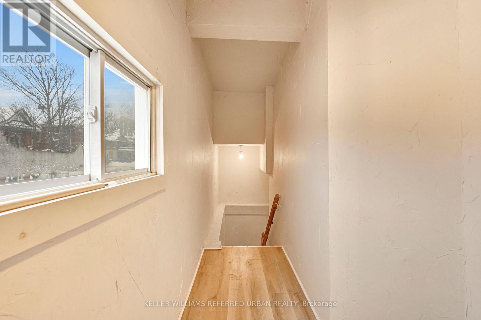 66 Dunlop Street W, Barrie, Ontario  L4N 1A4 - Photo 6 - S12680204