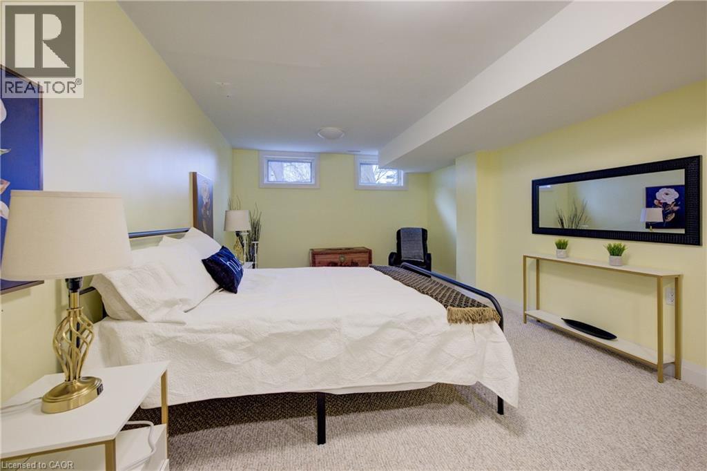 279 Ferndale Place, Waterloo, Ontario  N2J 3X8 - Photo 31 - 40797346