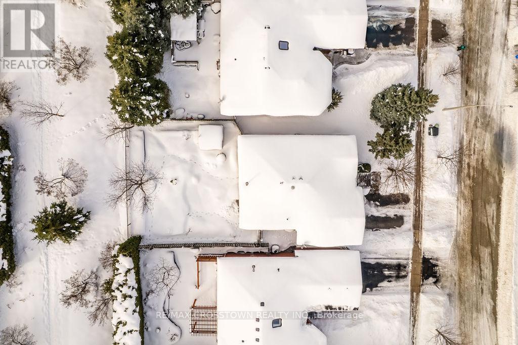 38 Brookfield Crescent, Barrie (Innis-Shore), Ontario L4N 9R6 - Photo 38 - S12676686