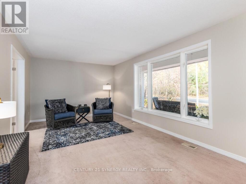 1423 Diamondview Road, Ottawa, Ontario  K0A 1L0 - Photo 4 - X12484920