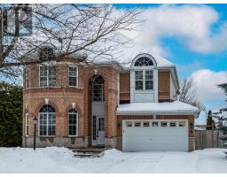 34 ELIZA CRESCENT, Ottawa, Ontario