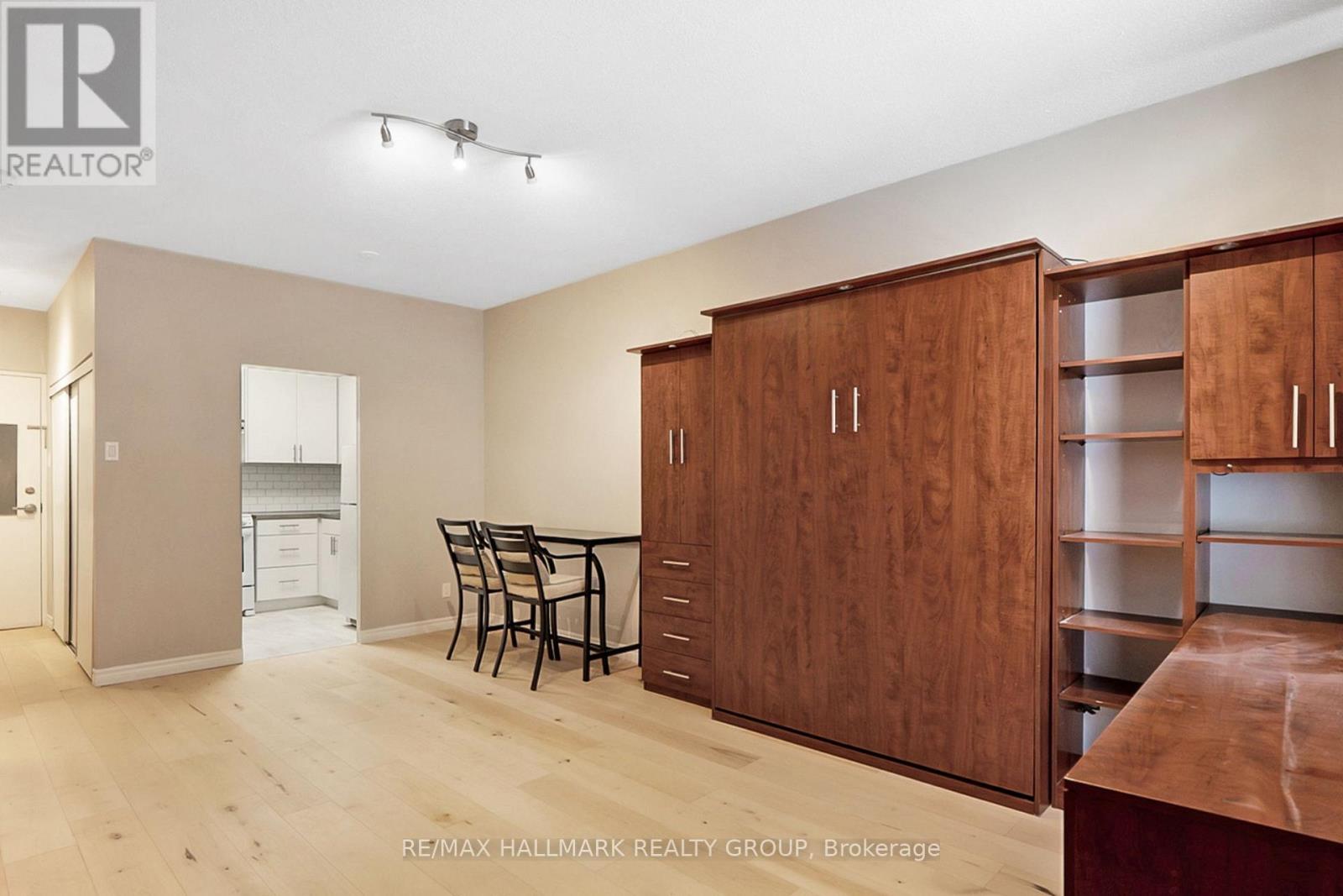 104 - 475 Laurier Avenue W, Ottawa, Ontario  K1R 7X1 - Photo 5 - X12649494