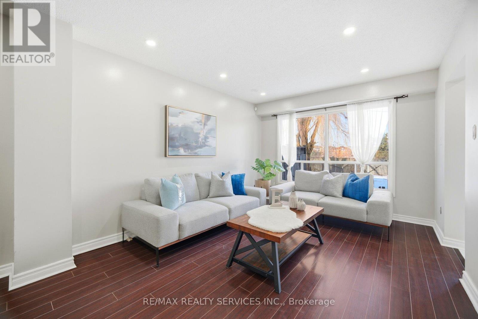 146 Royal Salisbury Way, Brampton, Ontario  L6V 3J8 - Photo 11 - W12680144