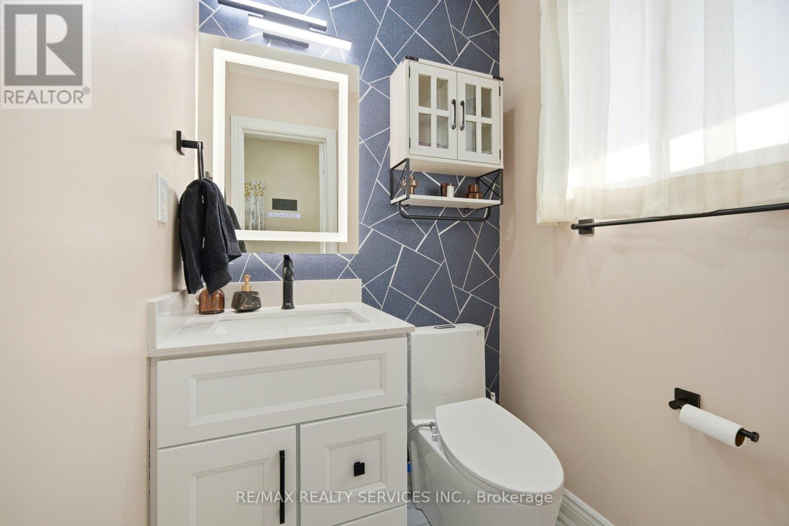 146 Royal Salisbury Way, Brampton, Ontario  L6V 3J8 - Photo 18 - W12680144