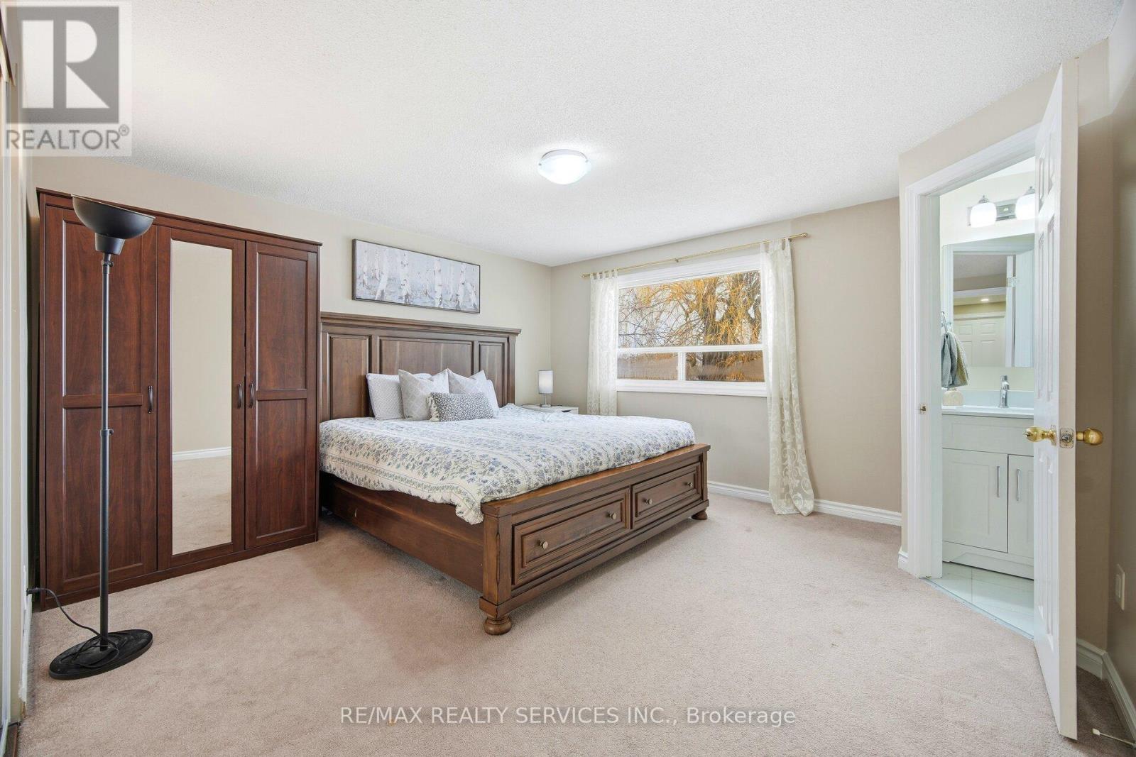 146 Royal Salisbury Way, Brampton, Ontario  L6V 3J8 - Photo 21 - W12680144