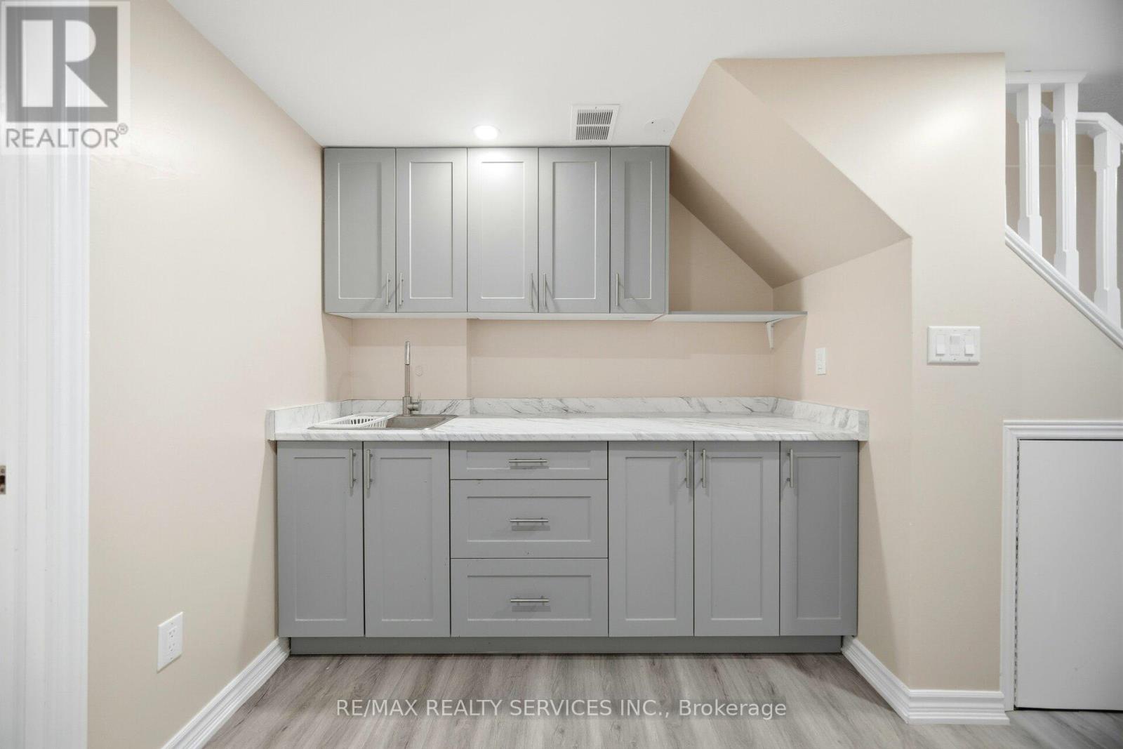 146 Royal Salisbury Way, Brampton, Ontario  L6V 3J8 - Photo 31 - W12680144