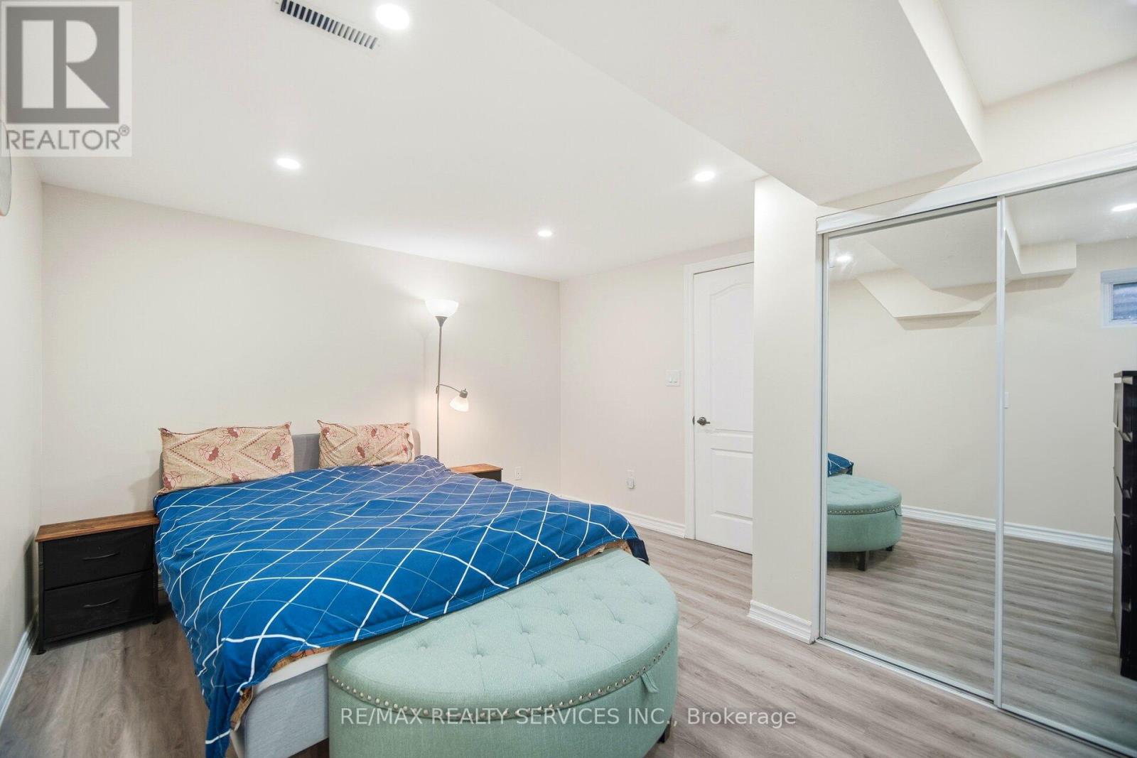 146 Royal Salisbury Way, Brampton, Ontario  L6V 3J8 - Photo 33 - W12680144