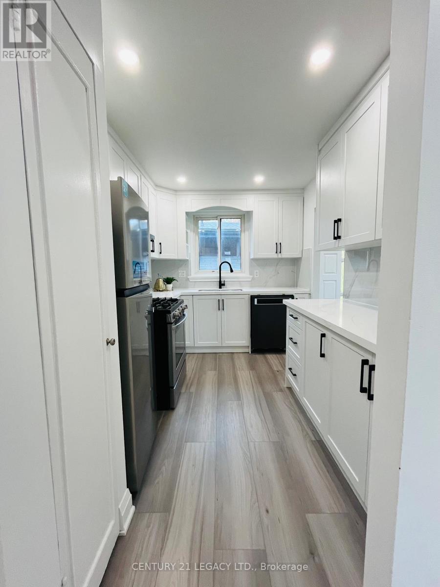 26 Epsom Downs Drive, Brampton, Ontario  L6T 1Y8 - Photo 9 - W12680162