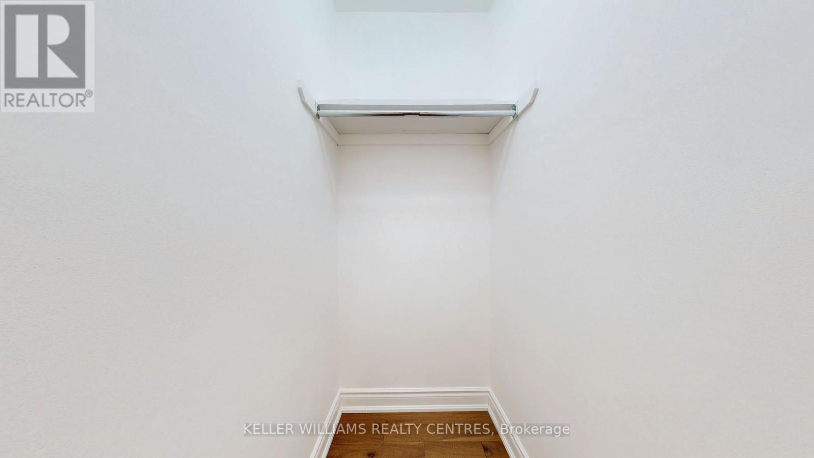 272 B Boon Avenue, Toronto, Ontario  M6E 3Z9 - Photo 13 - W12680206