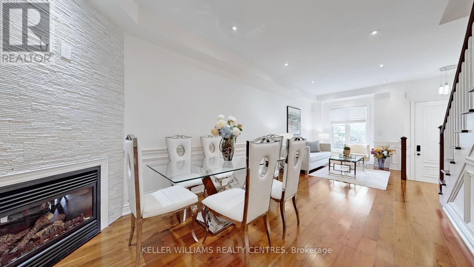 272 B Boon Avenue, Toronto, Ontario  M6E 3Z9 - Photo 4 - W12680206