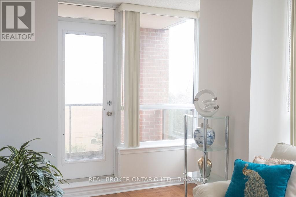 515 - 4090 Living Arts Drive, Mississauga, Ontario  L5B 4M8 - Photo 17 - W12680242