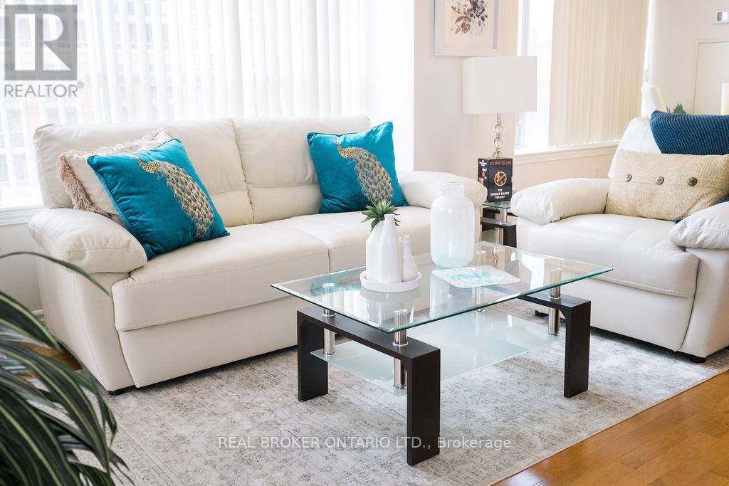 515 - 4090 Living Arts Drive, Mississauga, Ontario  L5B 4M8 - Photo 4 - W12680242