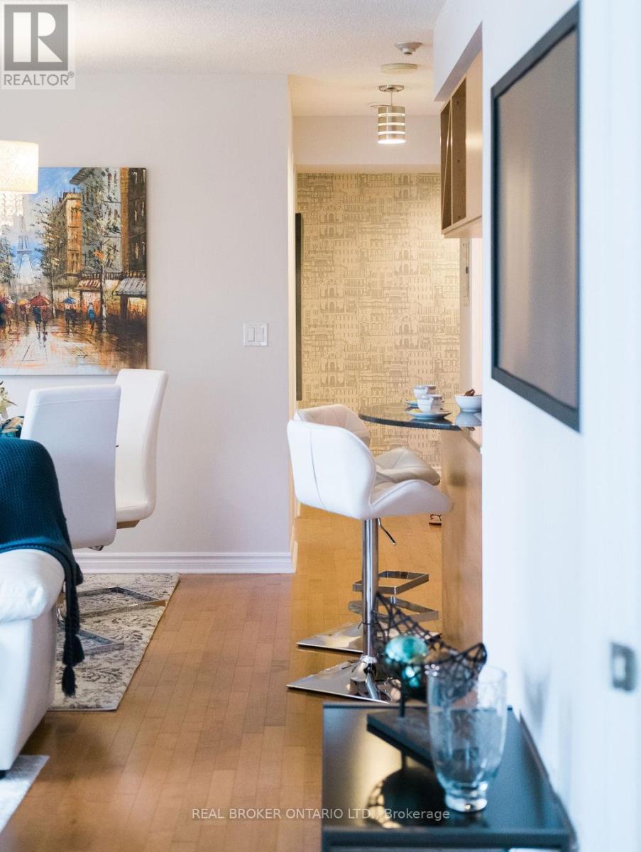 515 - 4090 Living Arts Drive, Mississauga, Ontario  L5B 4M8 - Photo 9 - W12680242