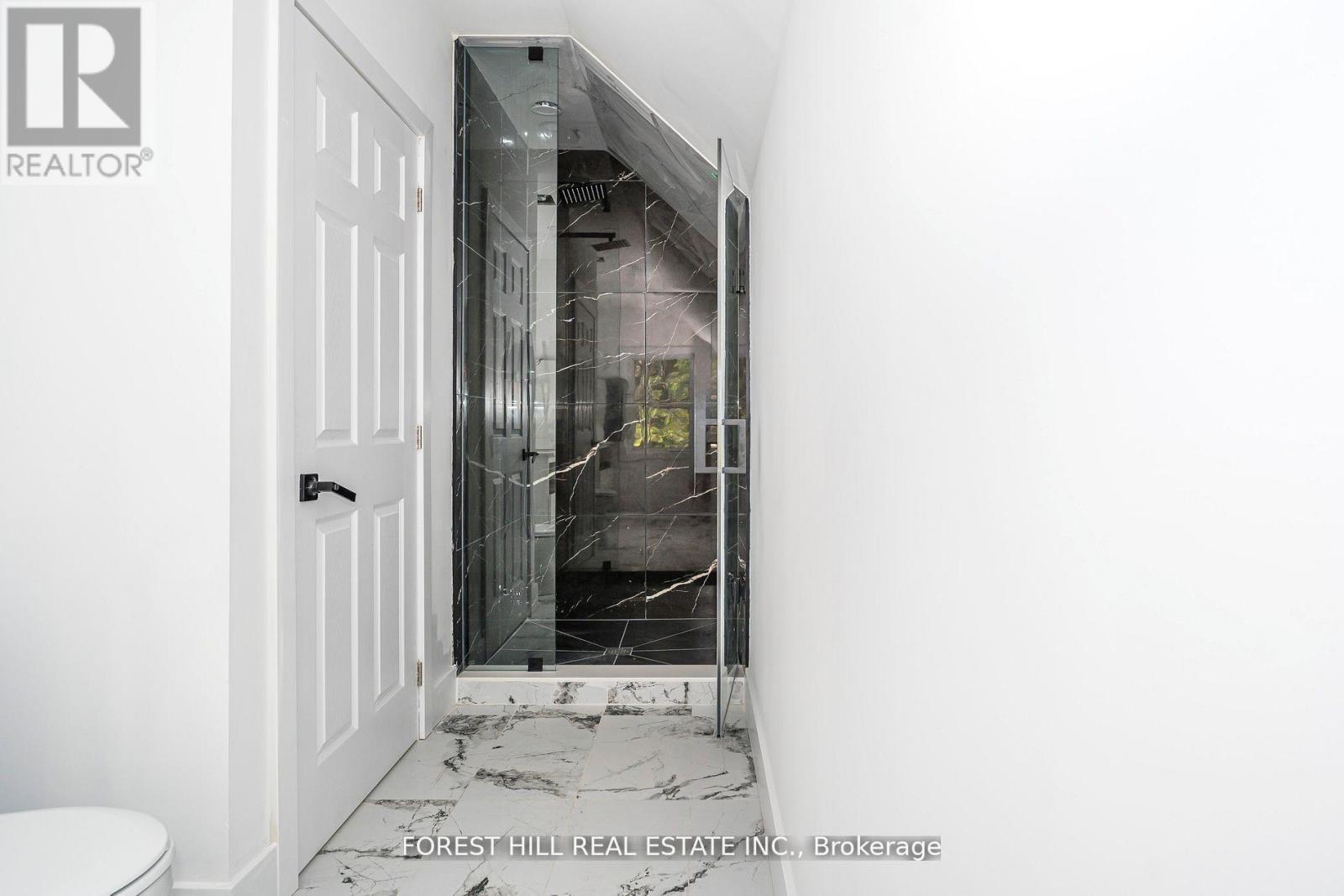 19 Simpson Avenue, Toronto, Ontario  M8Z 1C9 - Photo 25 - W12680244