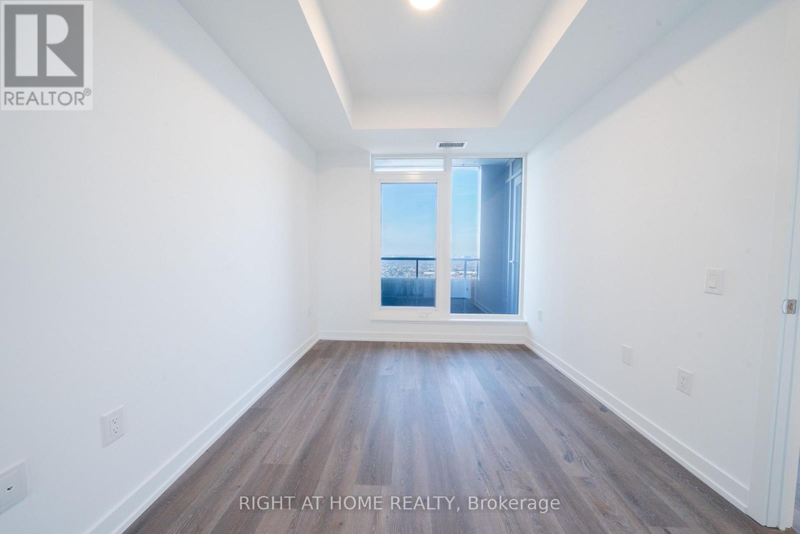 2502 - 395 Square One Drive, Mississauga, Ontario  L5B 0P6 - Photo 11 - W12680282