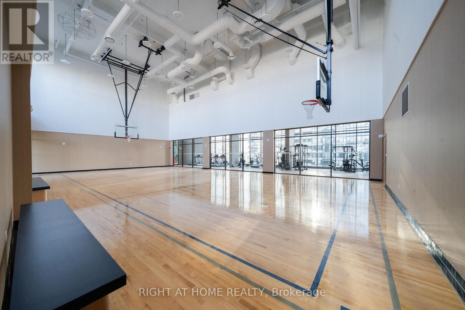 2502 - 395 Square One Drive, Mississauga, Ontario  L5B 0P6 - Photo 21 - W12680282