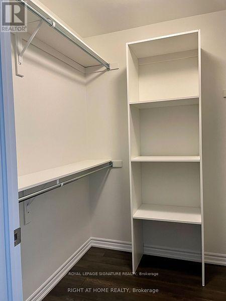 214 - 349 Wheat Boom Drive, Oakville, Ontario  L6H 7X5 - Photo 7 - W12680292