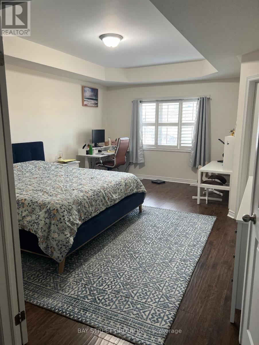 571 Sixteen Mile Drive, Oakville, Ontario  L6M 0P8 - Photo 13 - W12680352